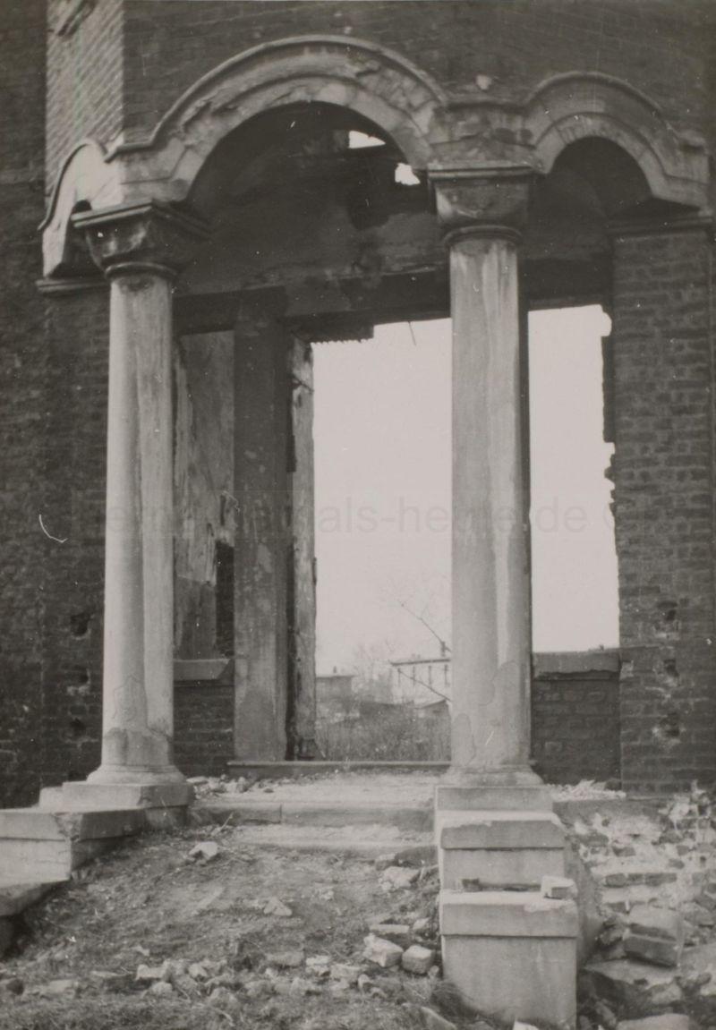 Dorneburger Portal nach der Zerstörung, Foto Stadtarchiv Herne