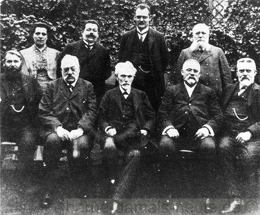...und im Parteivorstand der SPD (hinten links), 1908, Repros Norbert Kozicki